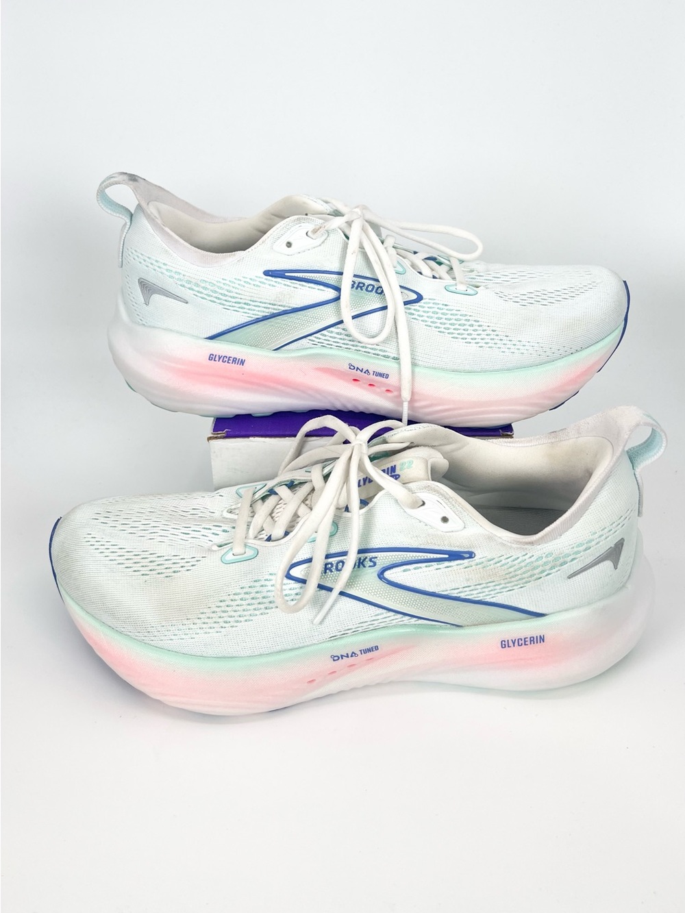 Brooks Glycerin GTS 22 Blue Pink Athletic Running Shoes Sneakers WOMENS SIZE 11